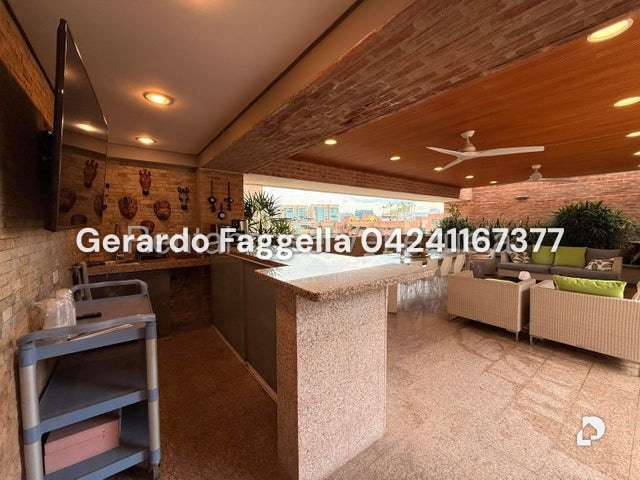 Penthouse en Campo Alegre, Caracas – 18