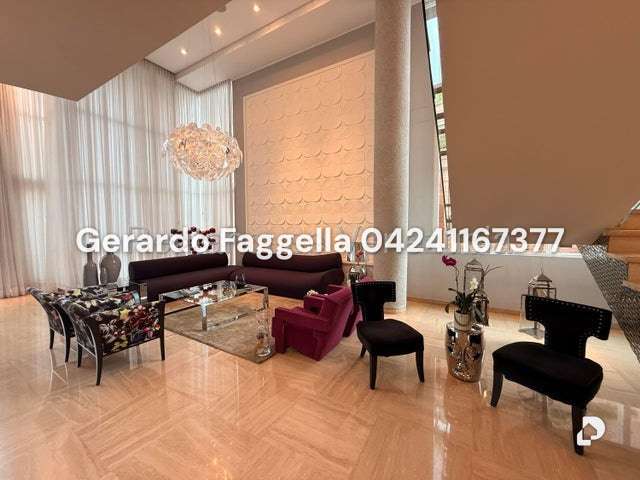Penthouse en Campo Alegre, Caracas – 1