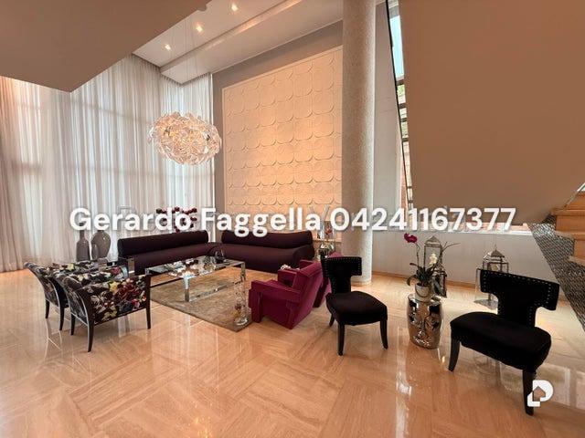 Penthouse en Campo Alegre, Caracas – 1