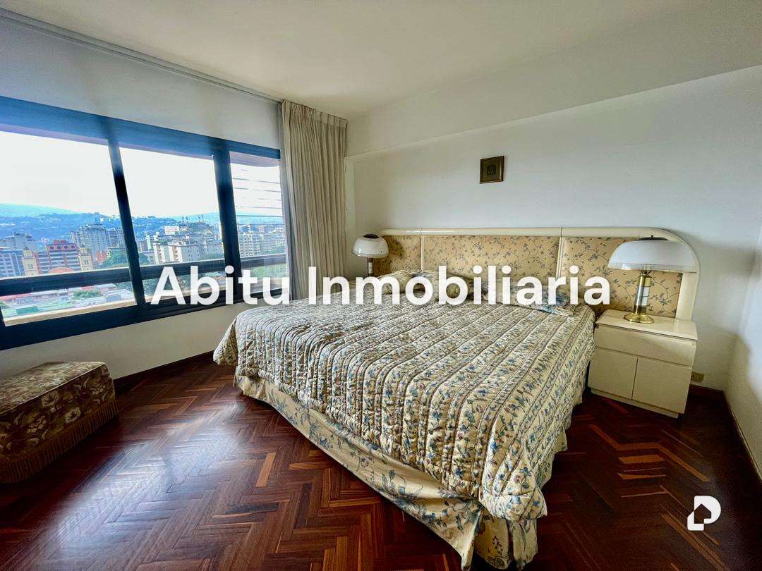 Apartamento en Santa Eduvigis, Caracas – 15