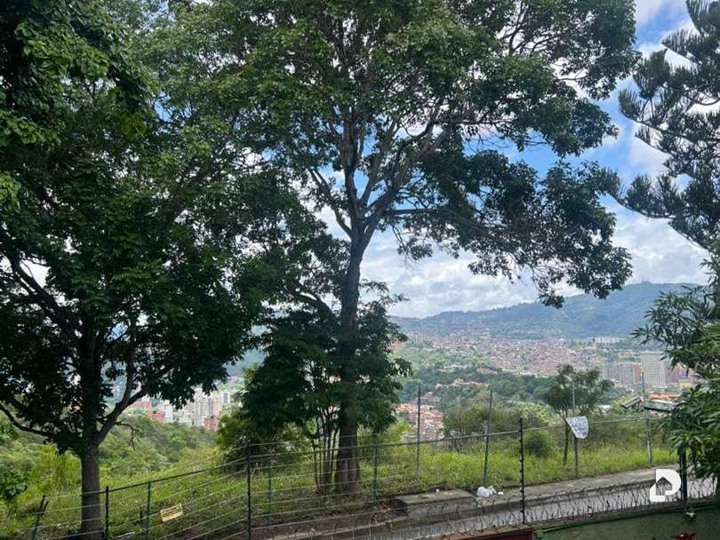 Casa en Colinas de Bello Monte, Caracas – 6