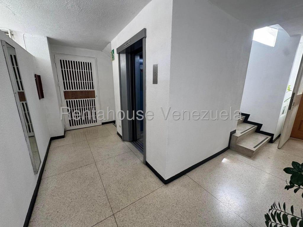 Apartamento en Cumbres de Curumo, Caracas