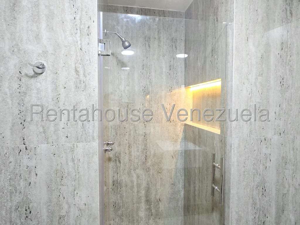 Apartamento en Santa Fe Norte, Caracas