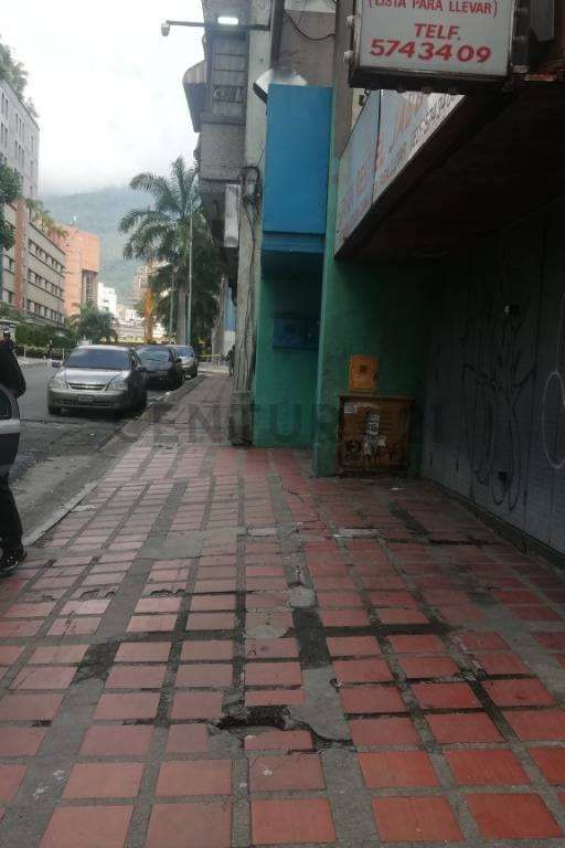 Local comercial en La Candelaria, Caracas - 1