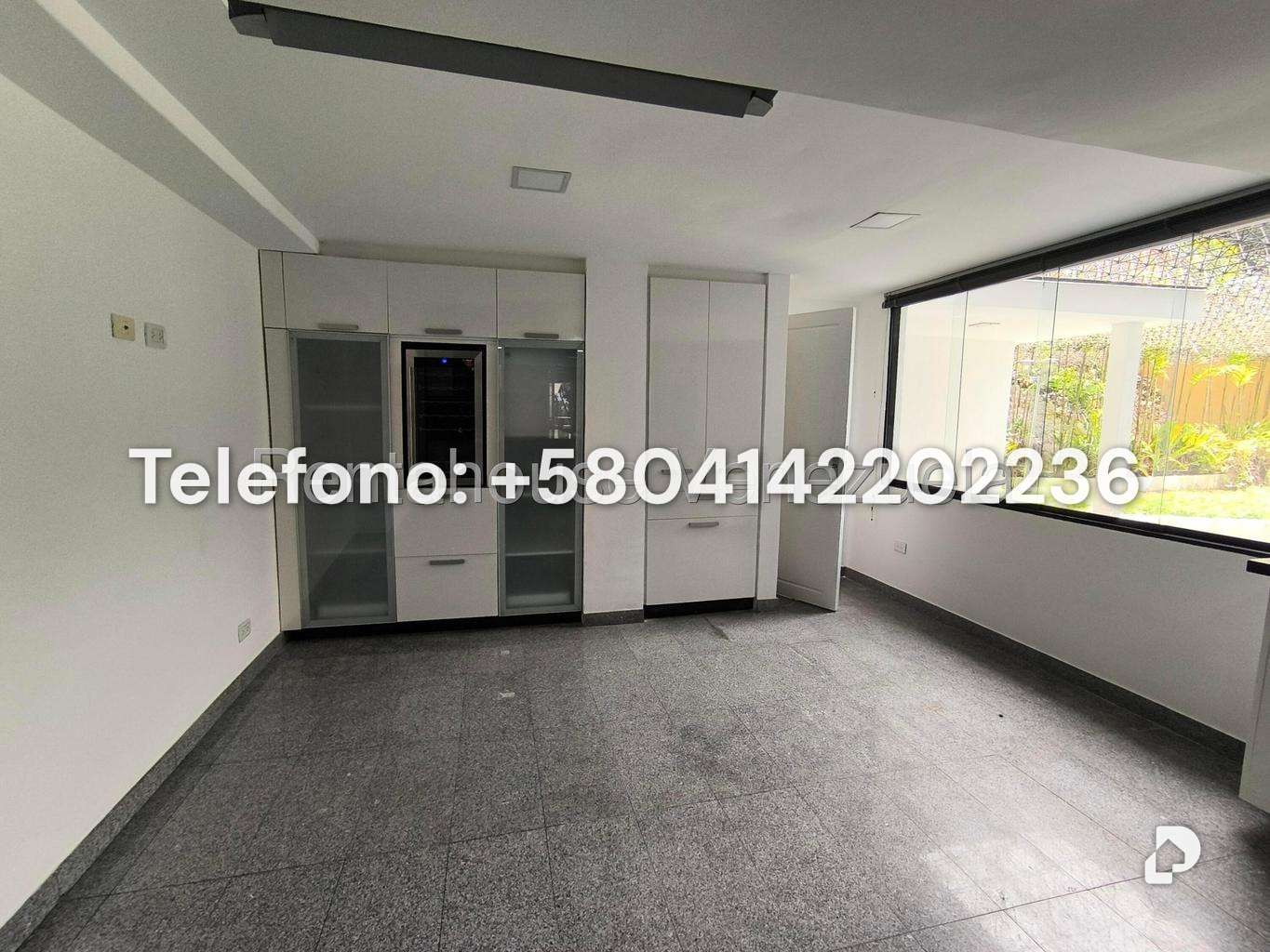 Apartamento en Lomas de La Lagunita, Caracas – 17
