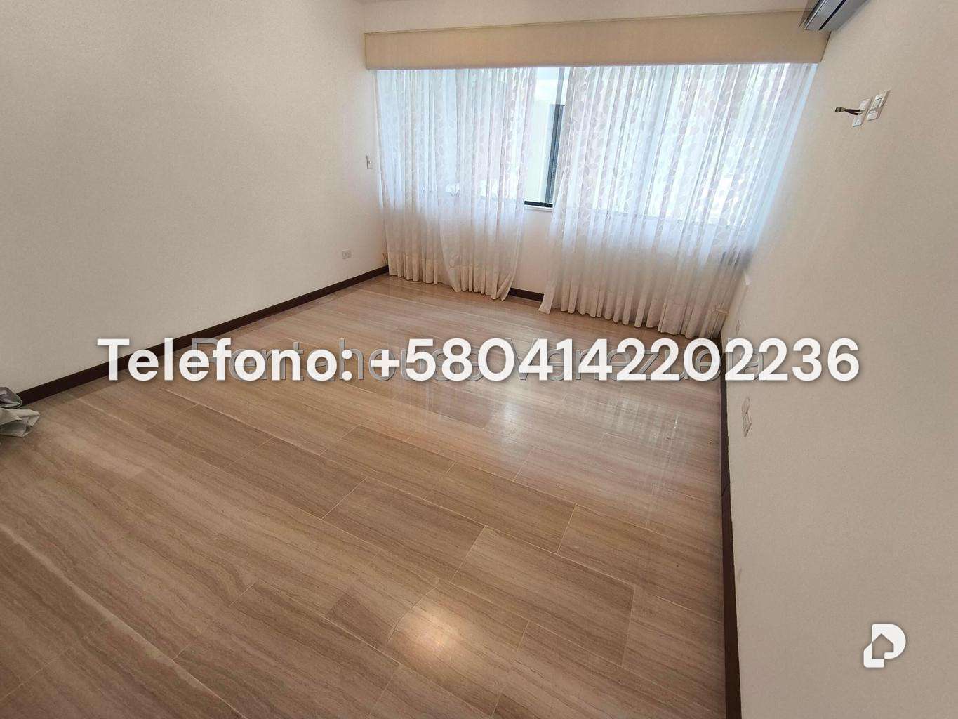 Apartamento en Lomas de La Lagunita, Caracas – 39