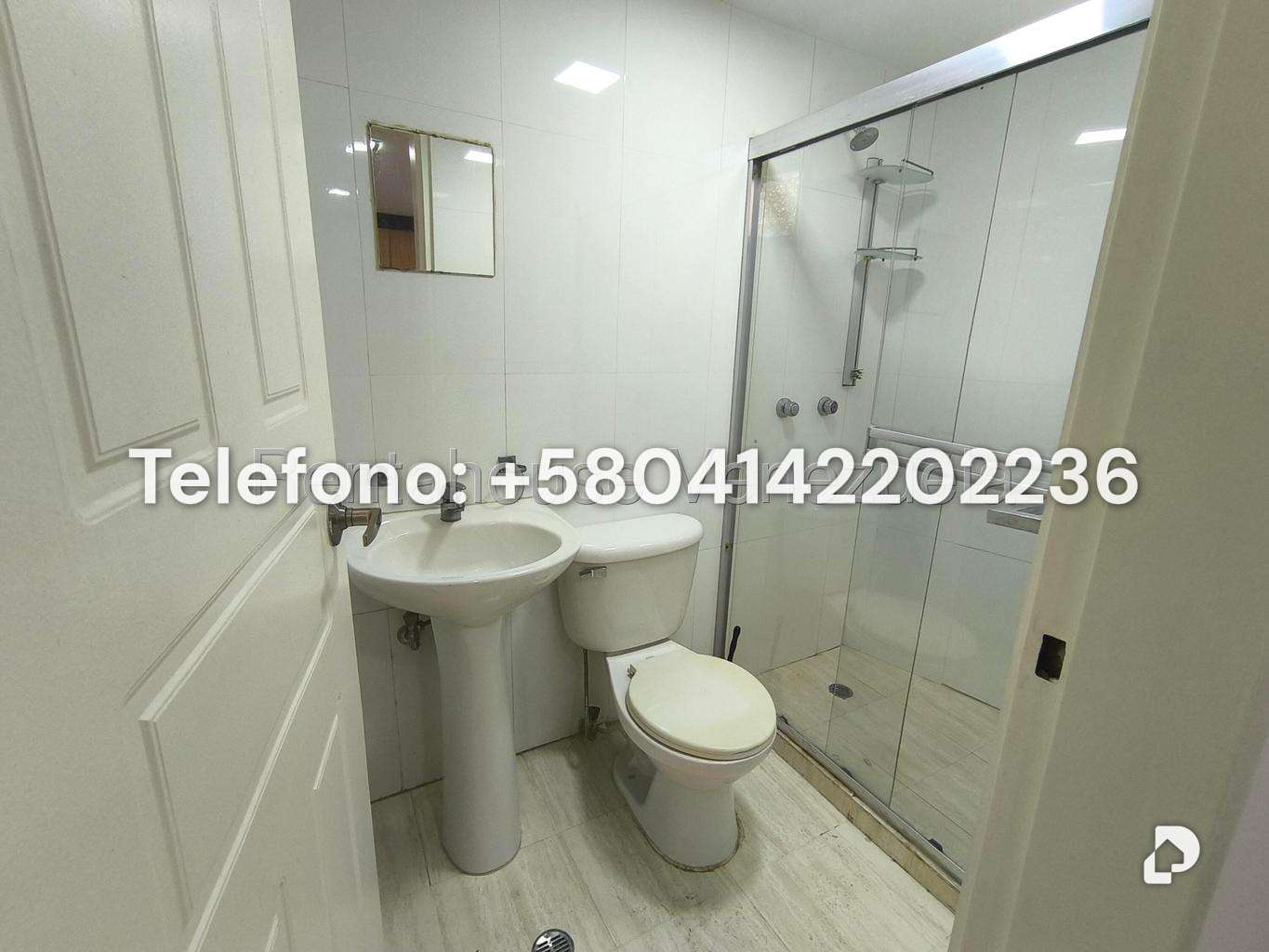 Apartamento en Lomas de La Lagunita, Caracas – 23