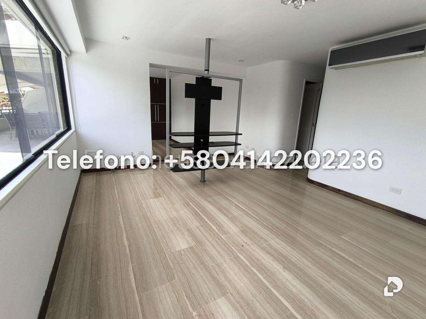 Apartamento en Lomas de La Lagunita, Caracas – 29