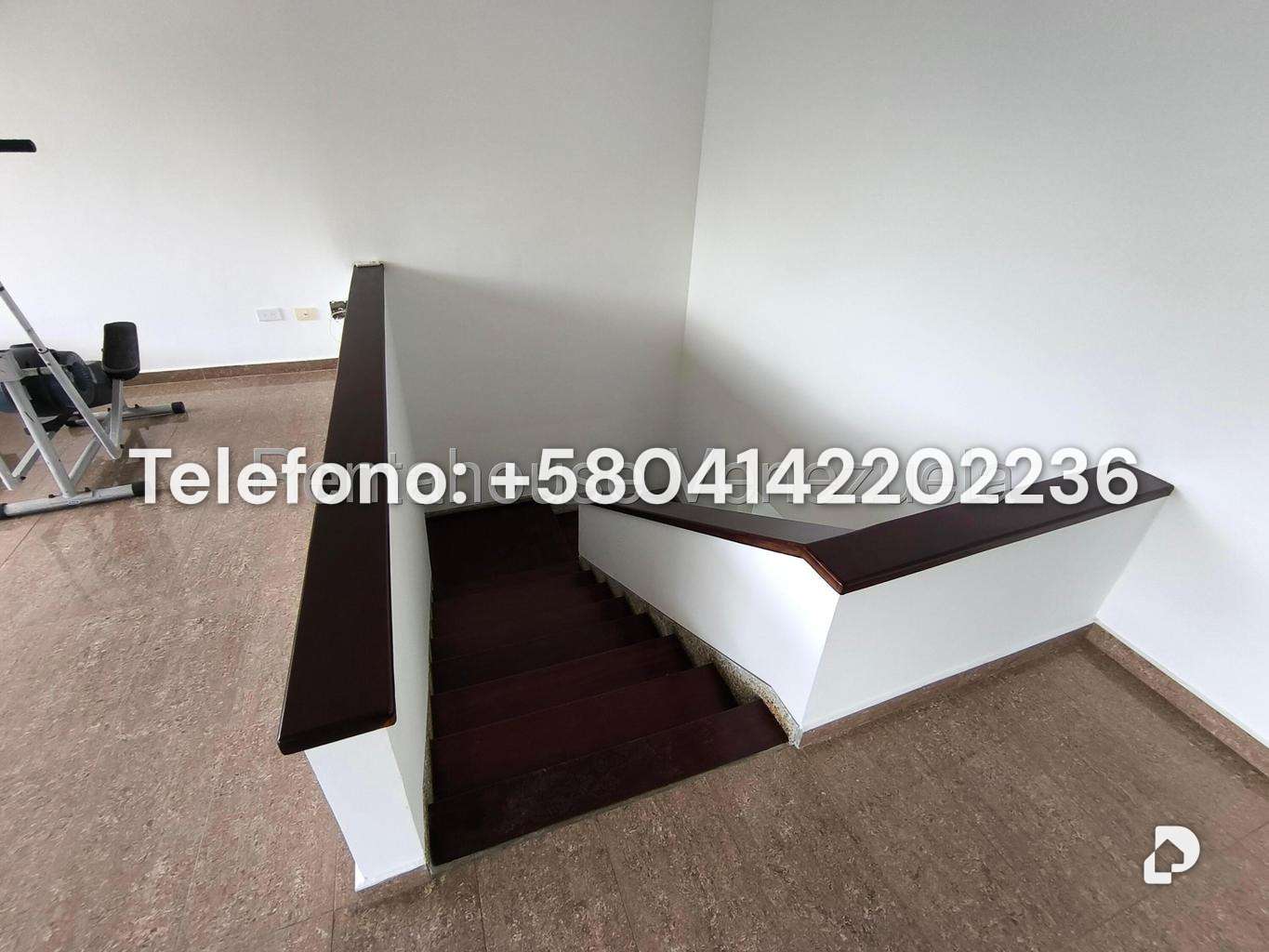 Apartamento en Lomas de La Lagunita, Caracas – 64