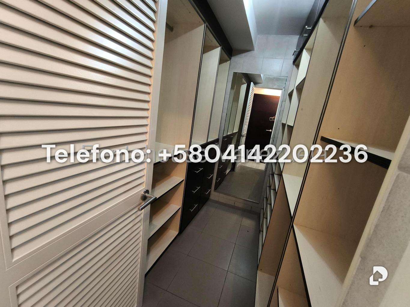 Apartamento en Lomas de La Lagunita, Caracas – 33