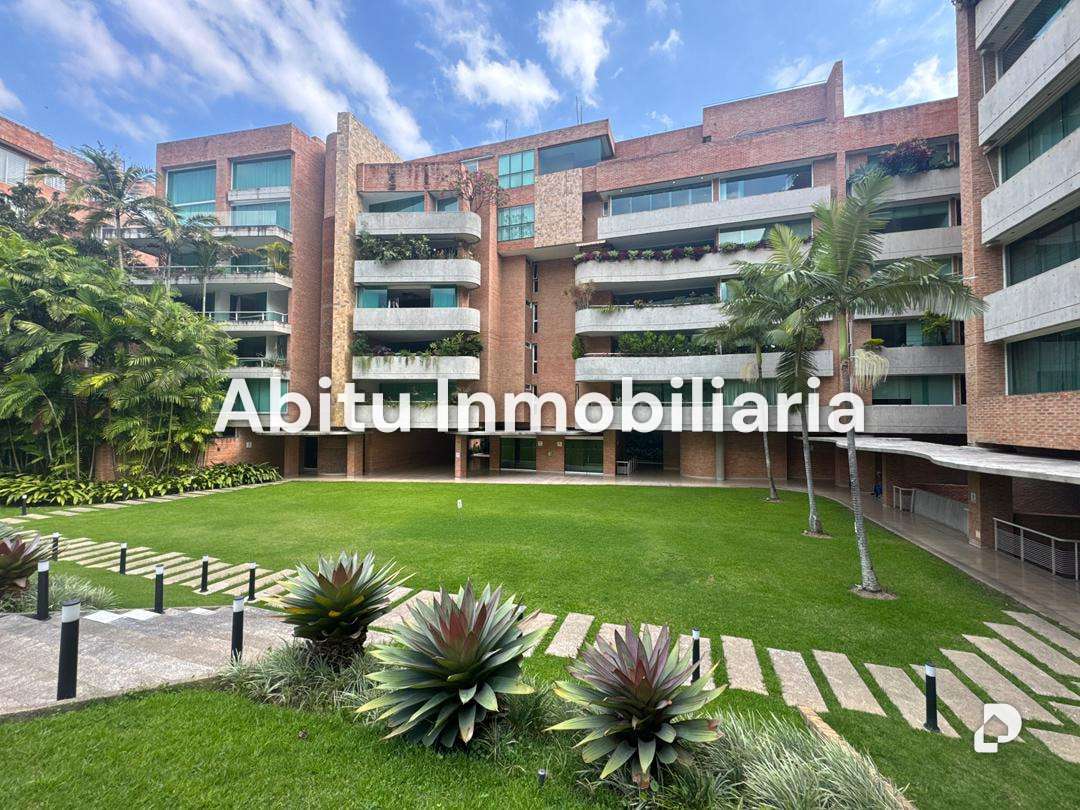 Apartment in Campo Alegre, Caracas – 3
