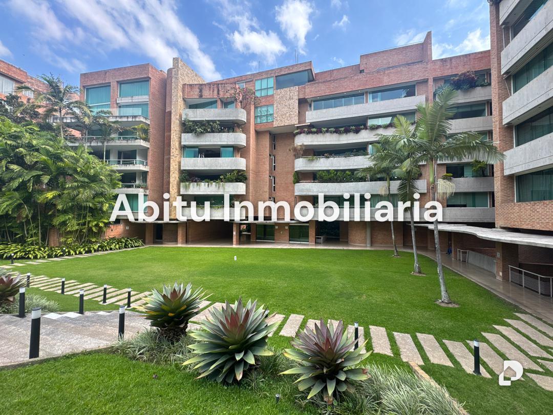 Apartment in Campo Alegre, Caracas – 3