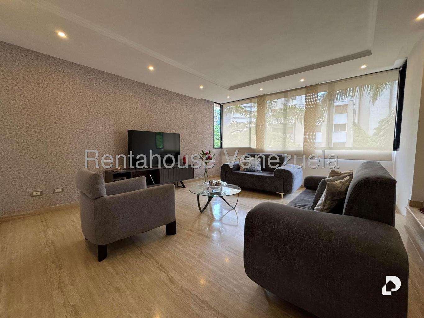 Apartamento en El Rosal, Caracas – 11