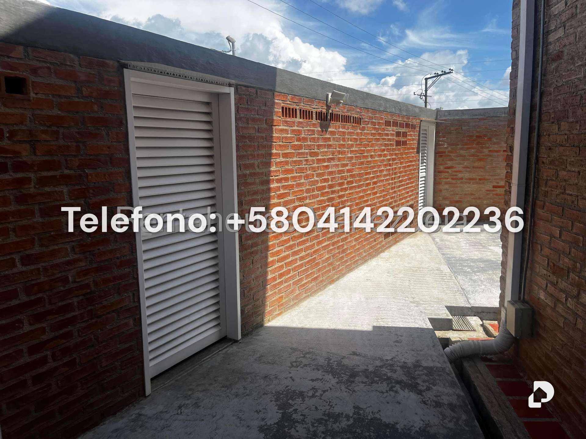 Casa en Oripoto, Caracas – 64