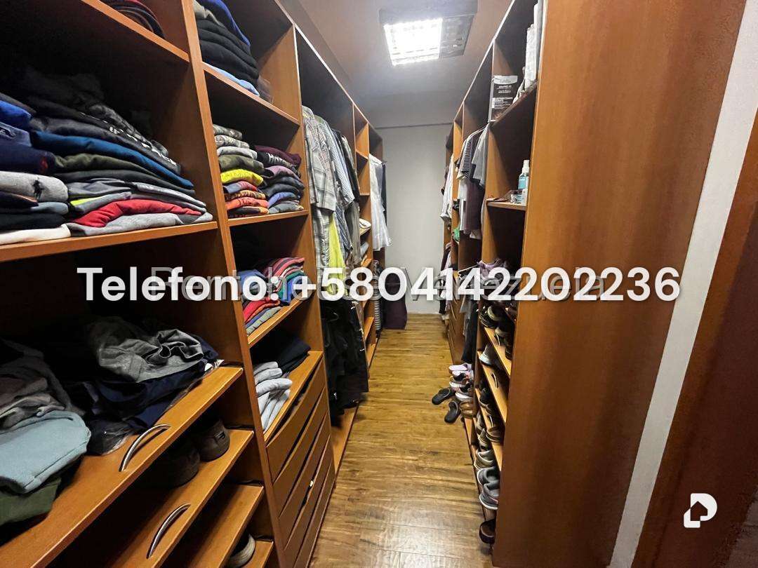 Casa en Oripoto, Caracas – 49