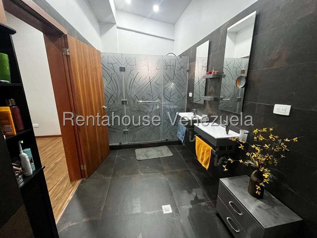 Casa en Oripoto, Caracas