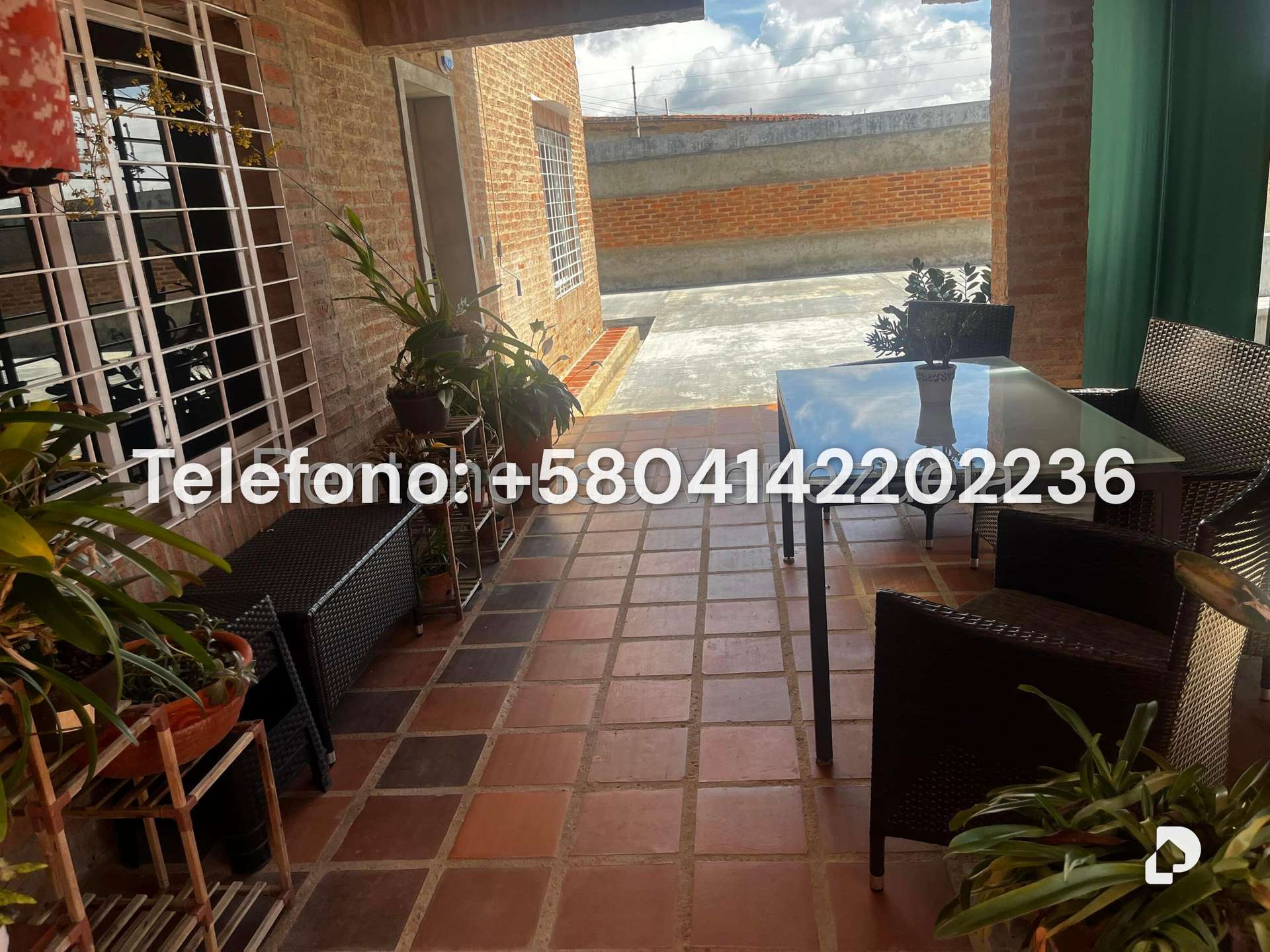Casa en Oripoto, Caracas – 57