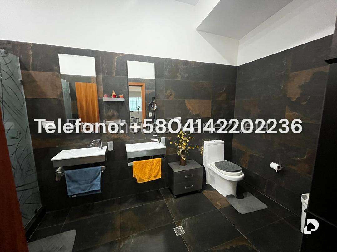 Casa en Oripoto, Caracas – 46
