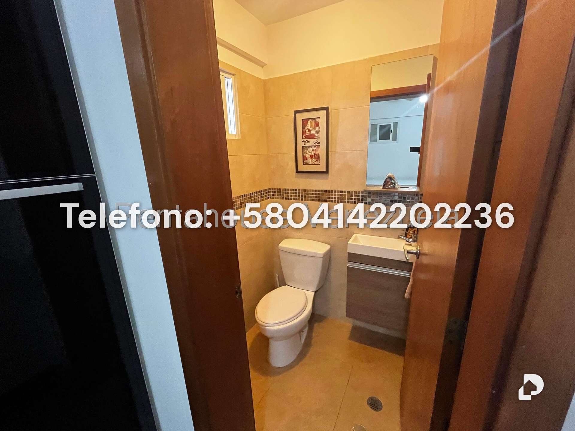 Casa en Oripoto, Caracas – 25