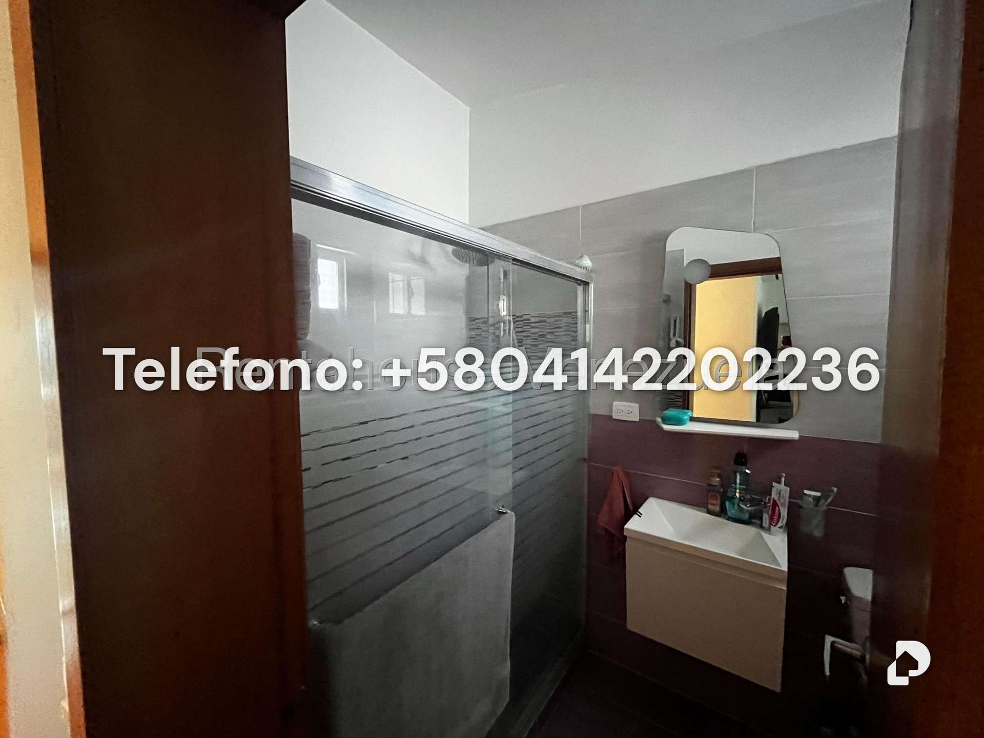 Casa en Oripoto, Caracas – 33