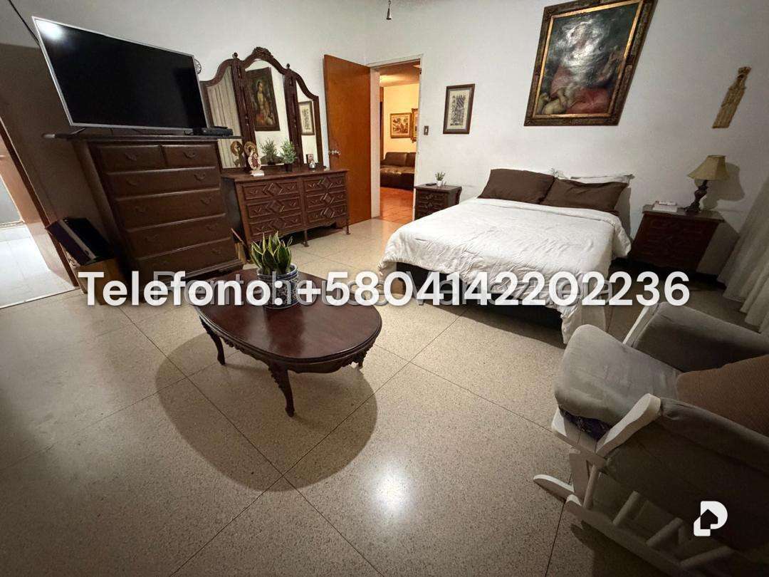 Casa en Prados del Este, Caracas – 13