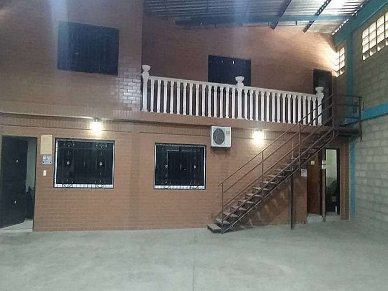 Galpón en Barquisimeto - 1