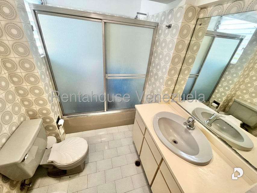 Apartamento en La Florida, Caracas – 7