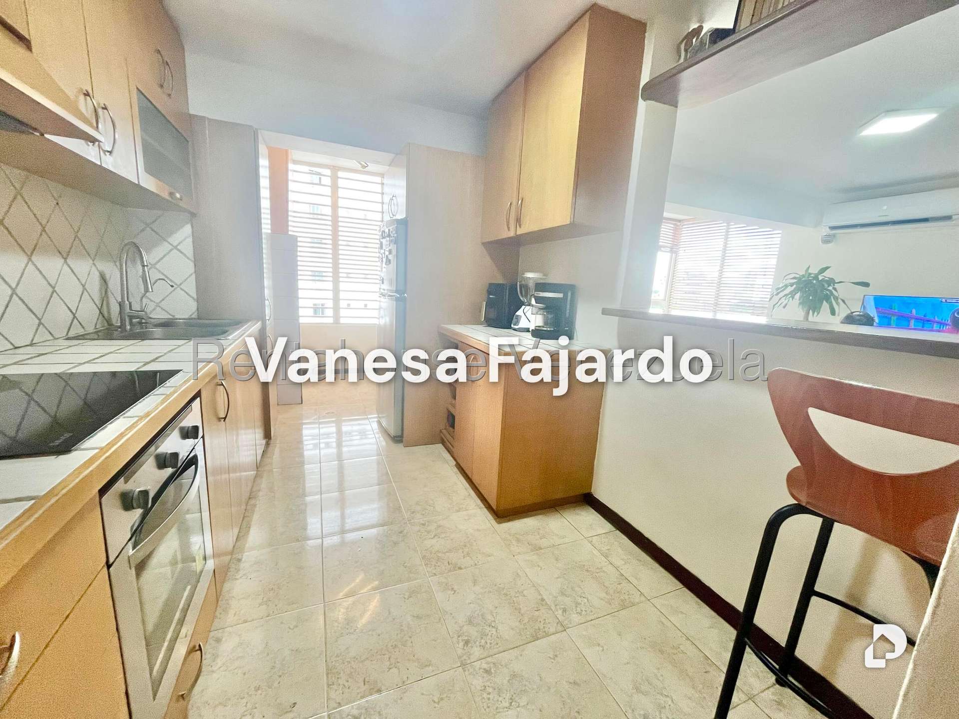 Apartamento en La Florida, Caracas – 18