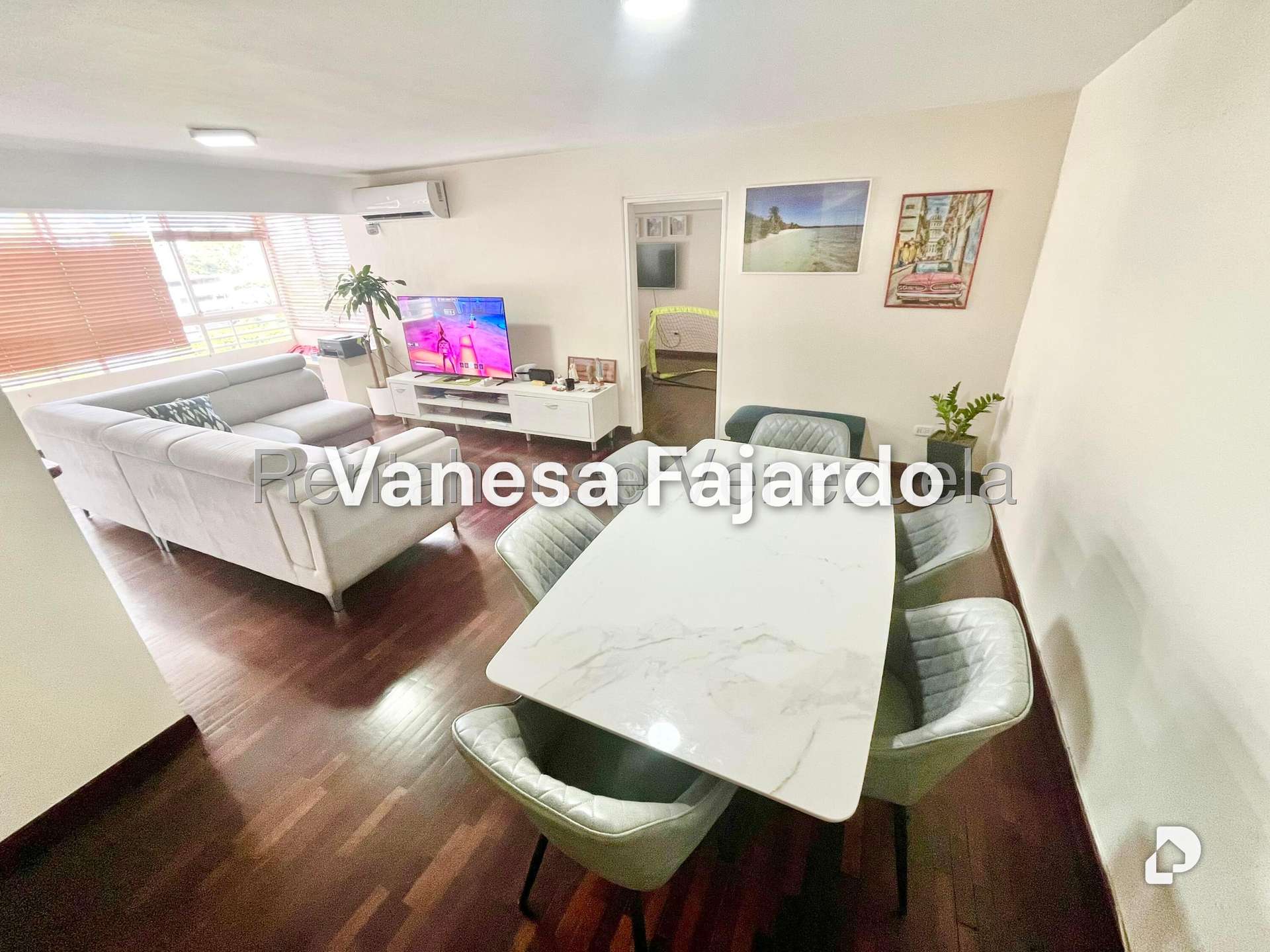 Apartamento en La Florida, Caracas – 10