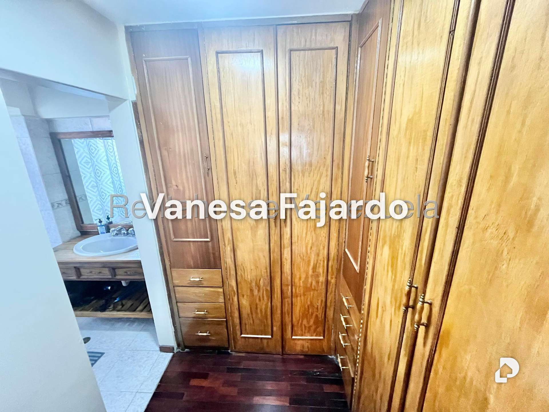Apartamento en La Florida, Caracas – 22