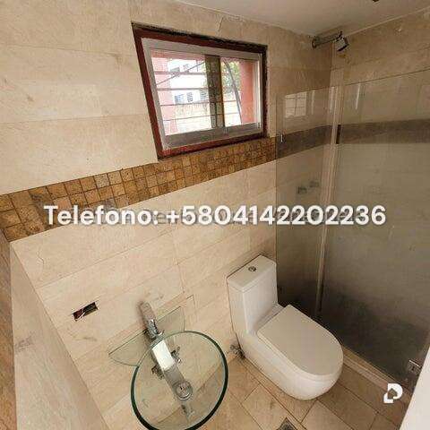 Casa en Cumbres de Curumo, Caracas – 27