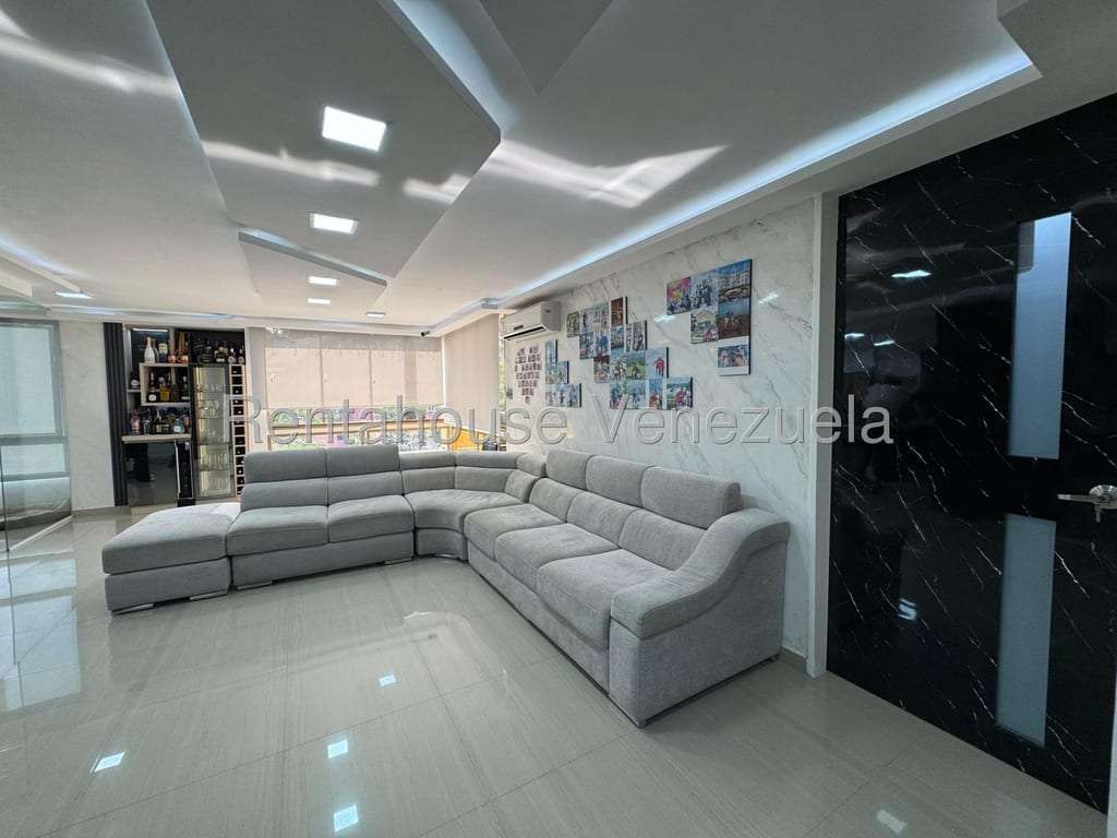 Apartamento en La Alameda, Caracas - 1
