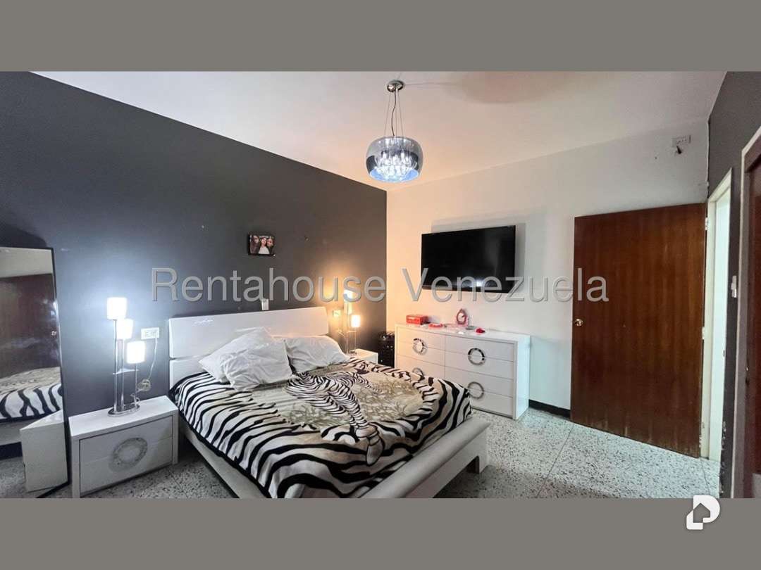 Casa en San Miguel, Maracay – 8