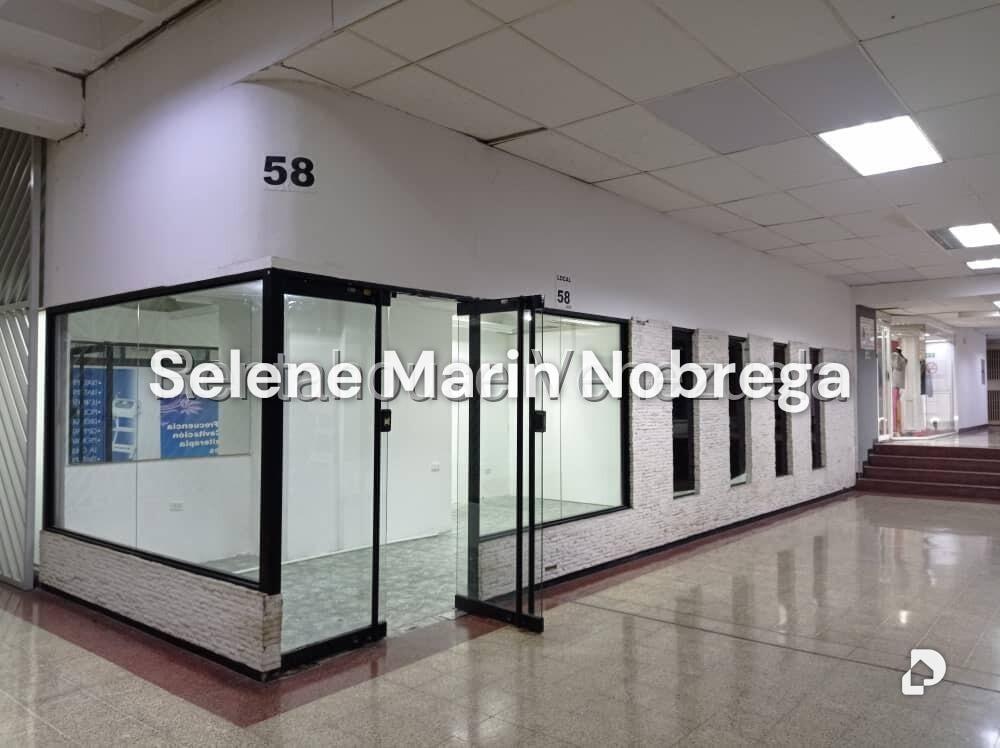 Local comercial en Los Palos Grandes, Caracas – 3