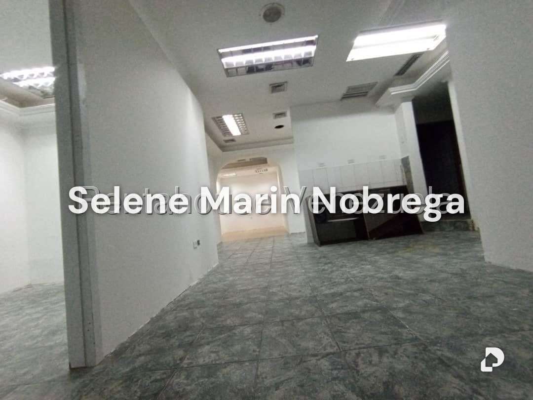 Local comercial en Los Palos Grandes, Caracas – 6