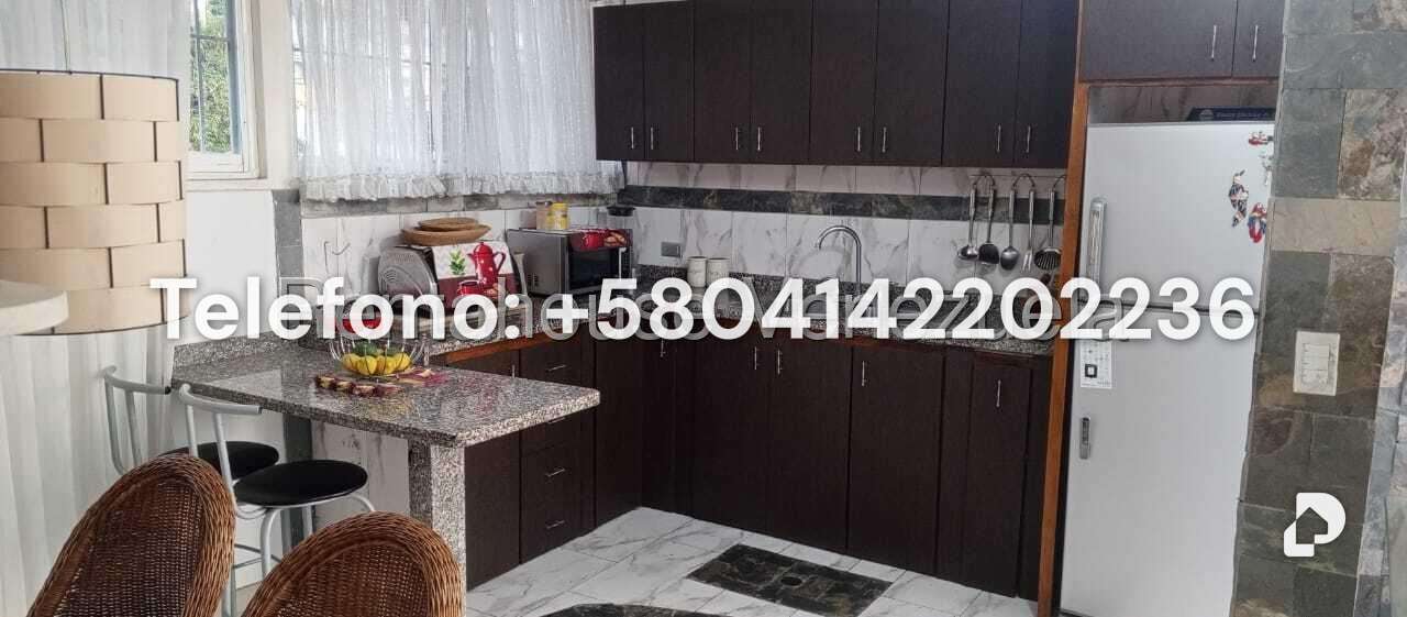 Casa en Santa Mónica, Caracas – 48
