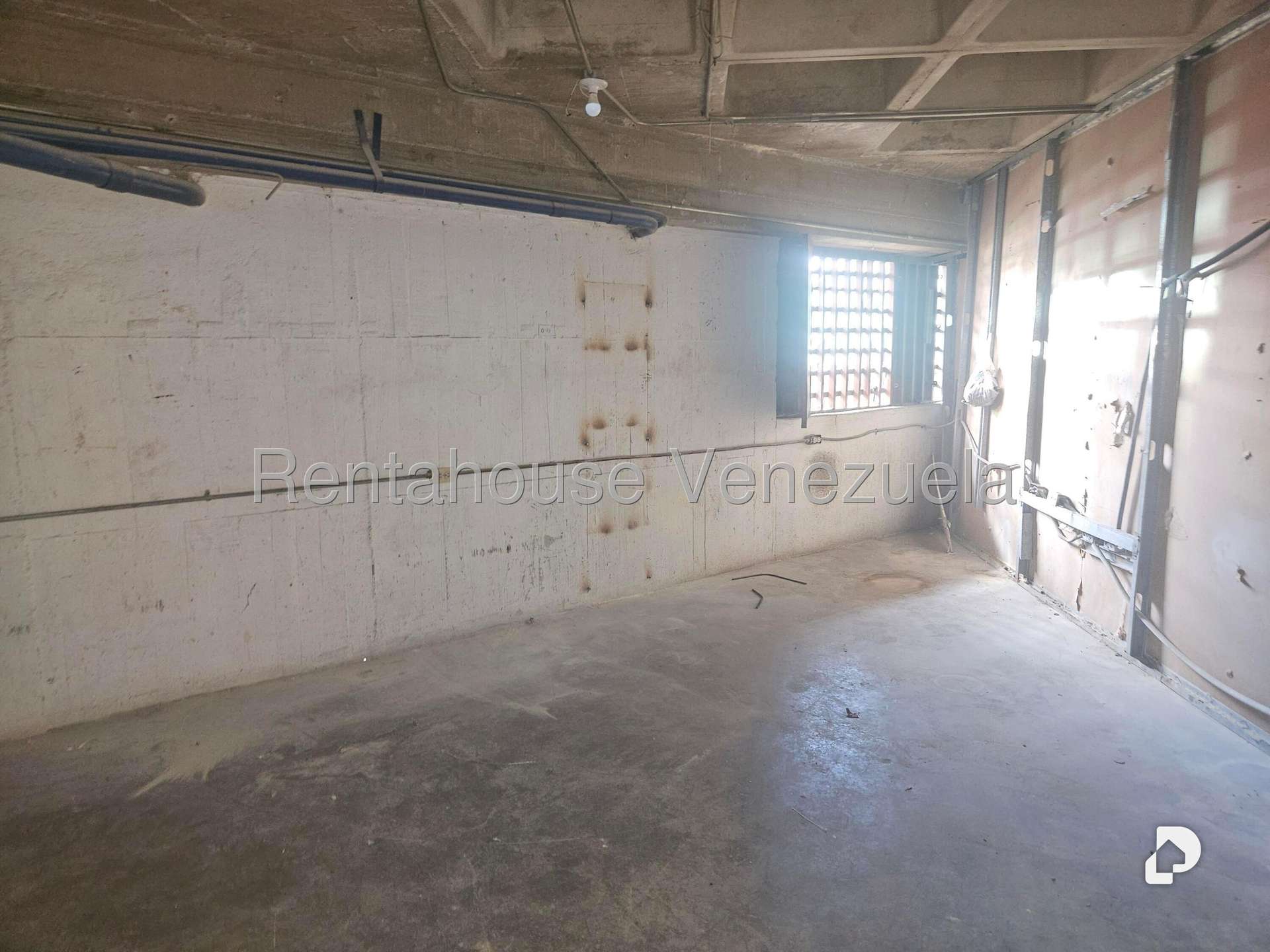 Local comercial en La Yaguara, Caracas – 21