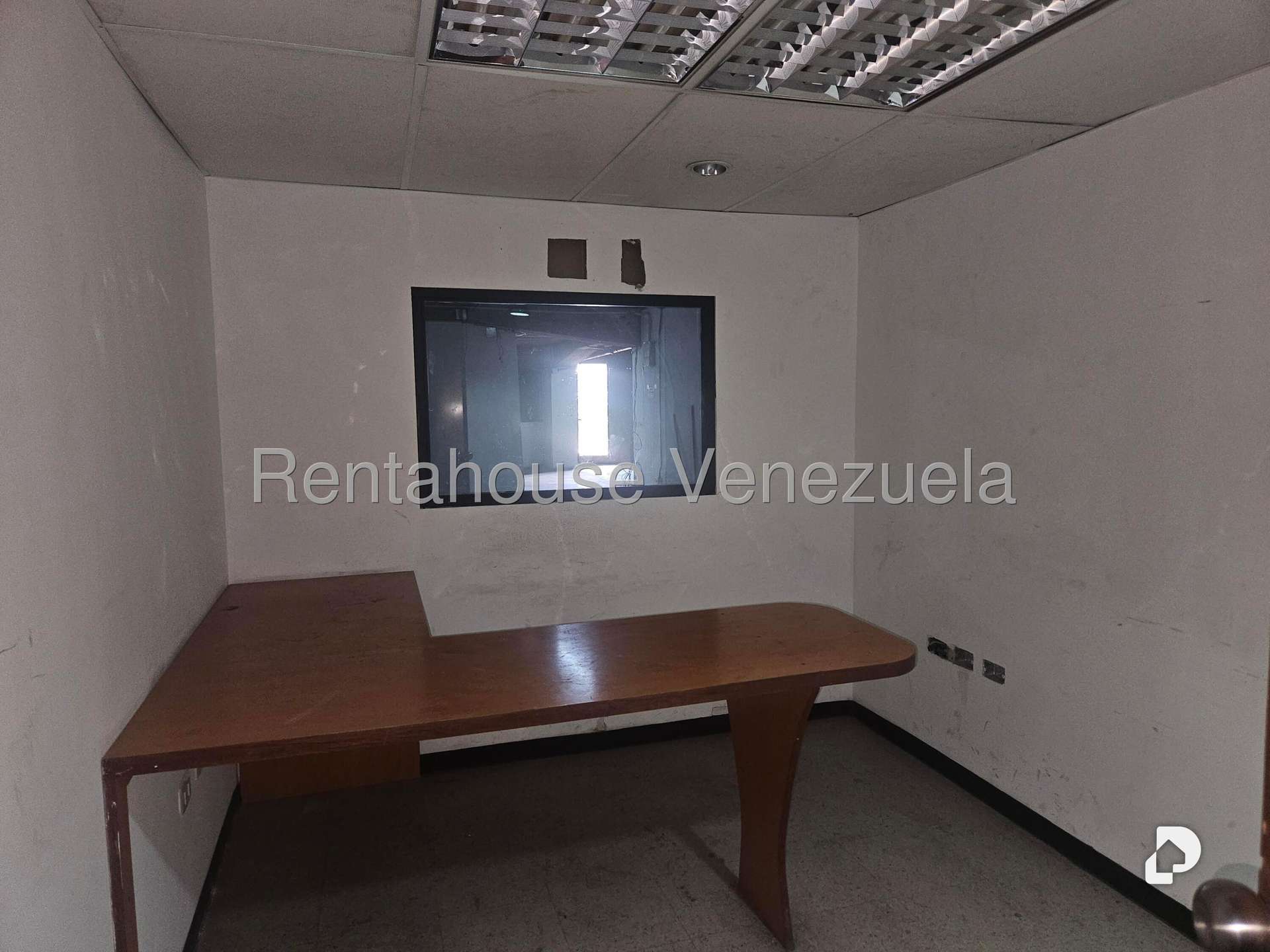 Local comercial en La Yaguara, Caracas – 14
