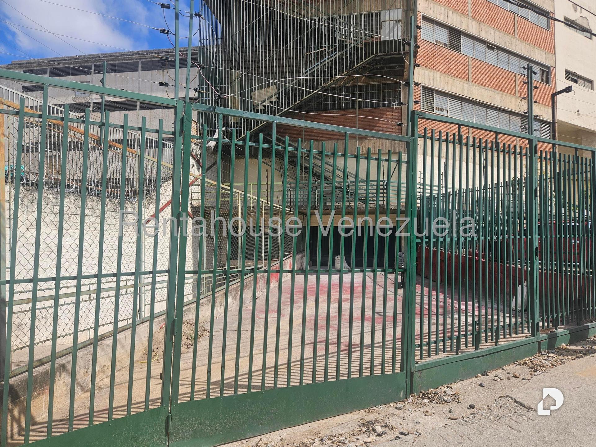 Local comercial en La Yaguara, Caracas – 1