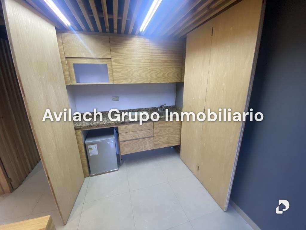 Local comercial en Zona Industrial, Valencia – 12
