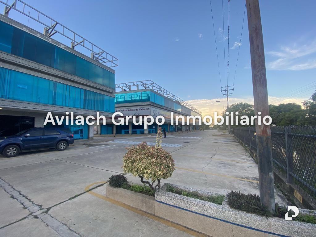 Local comercial en Zona Industrial, Valencia – 1