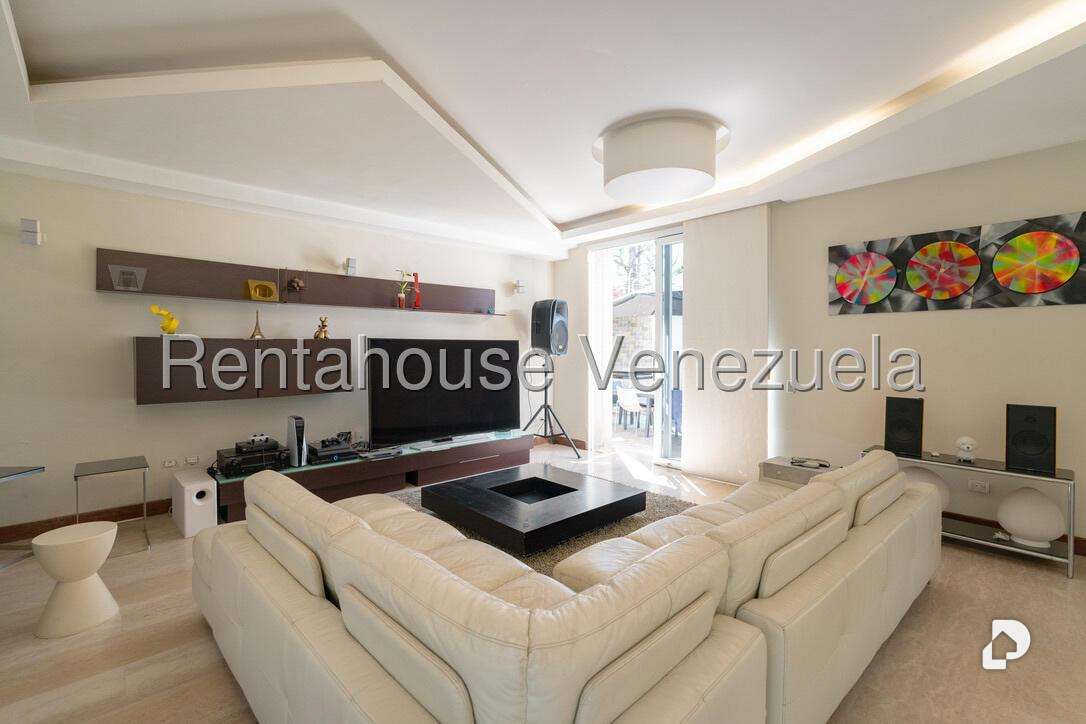 Casa en La Lagunita Country Club, Caracas – 16