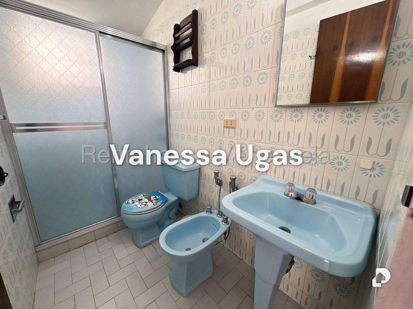 Casa en Alto Prado, Caracas – 19