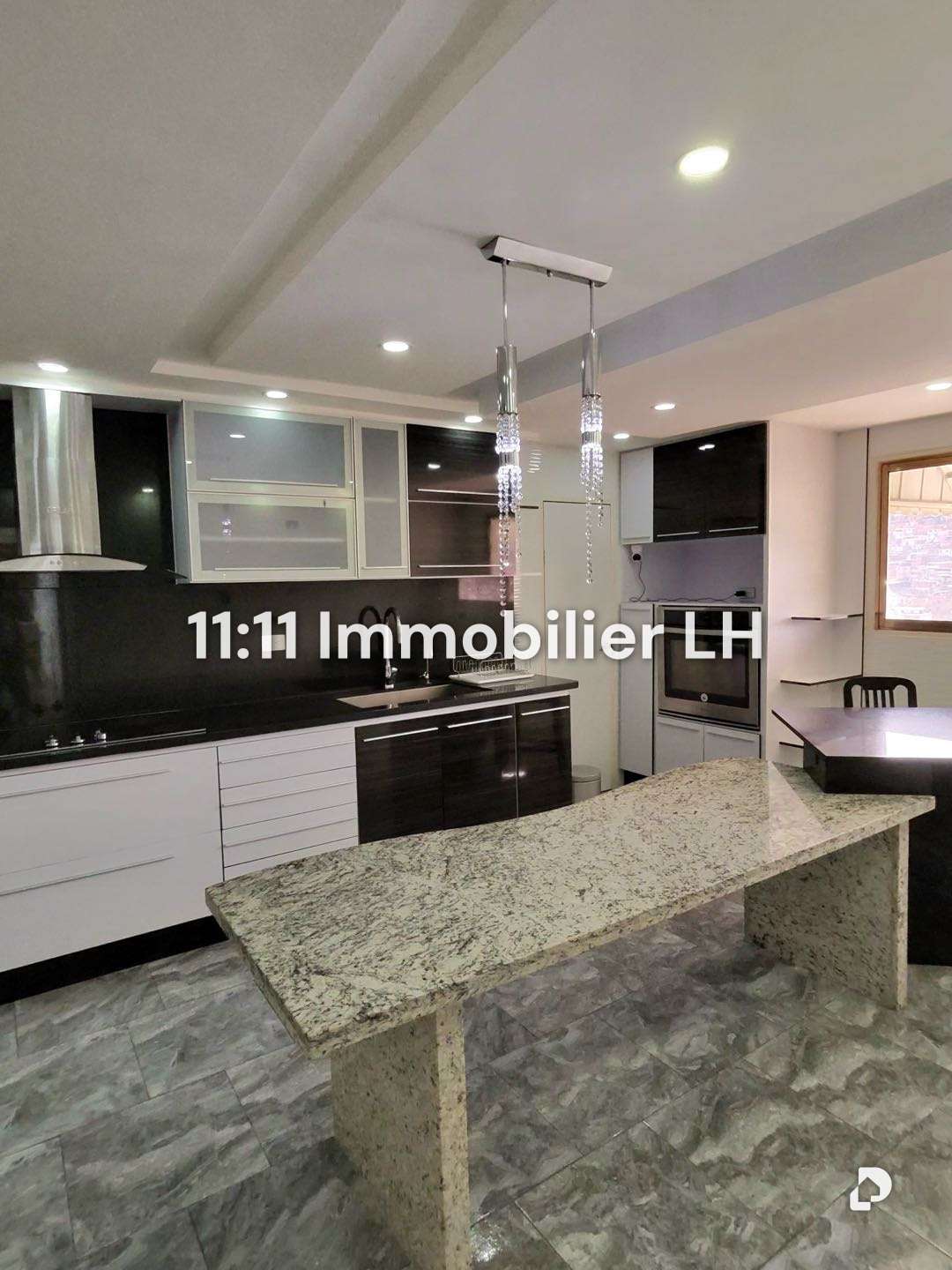 Apartamento en La Urbina, Caracas – 11