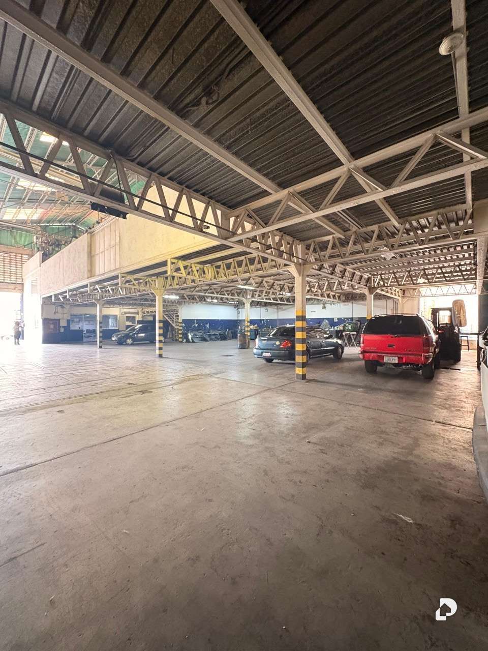 Warehouse in La Urbina, Caracas – 5