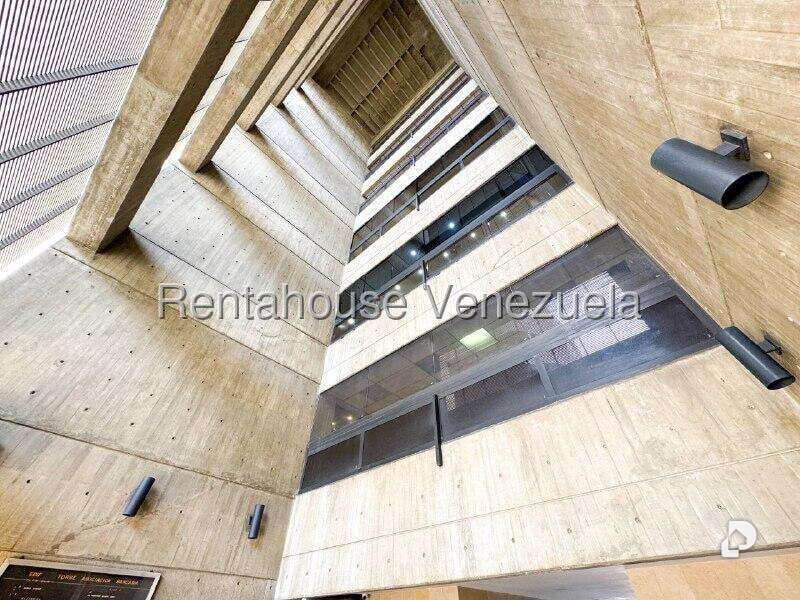 Local comercial en El Rosal, Caracas – 5