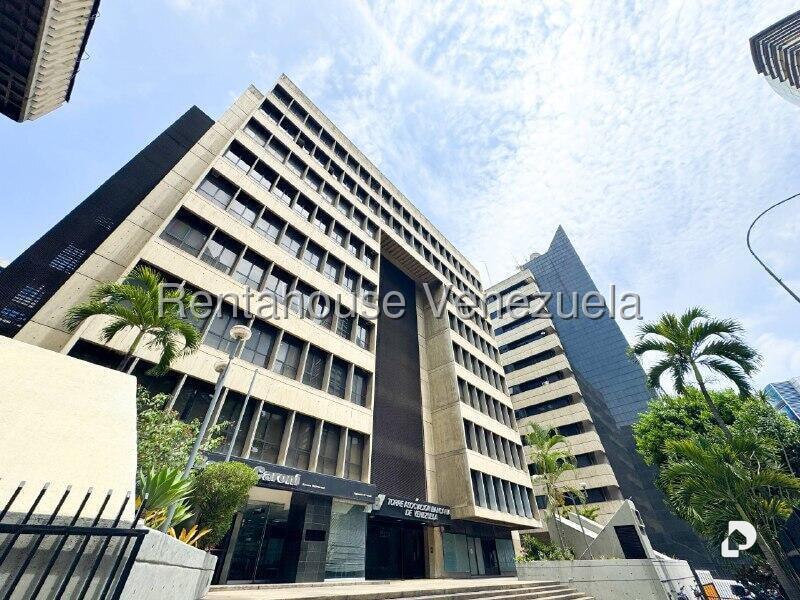 Local comercial en El Rosal, Caracas – 3