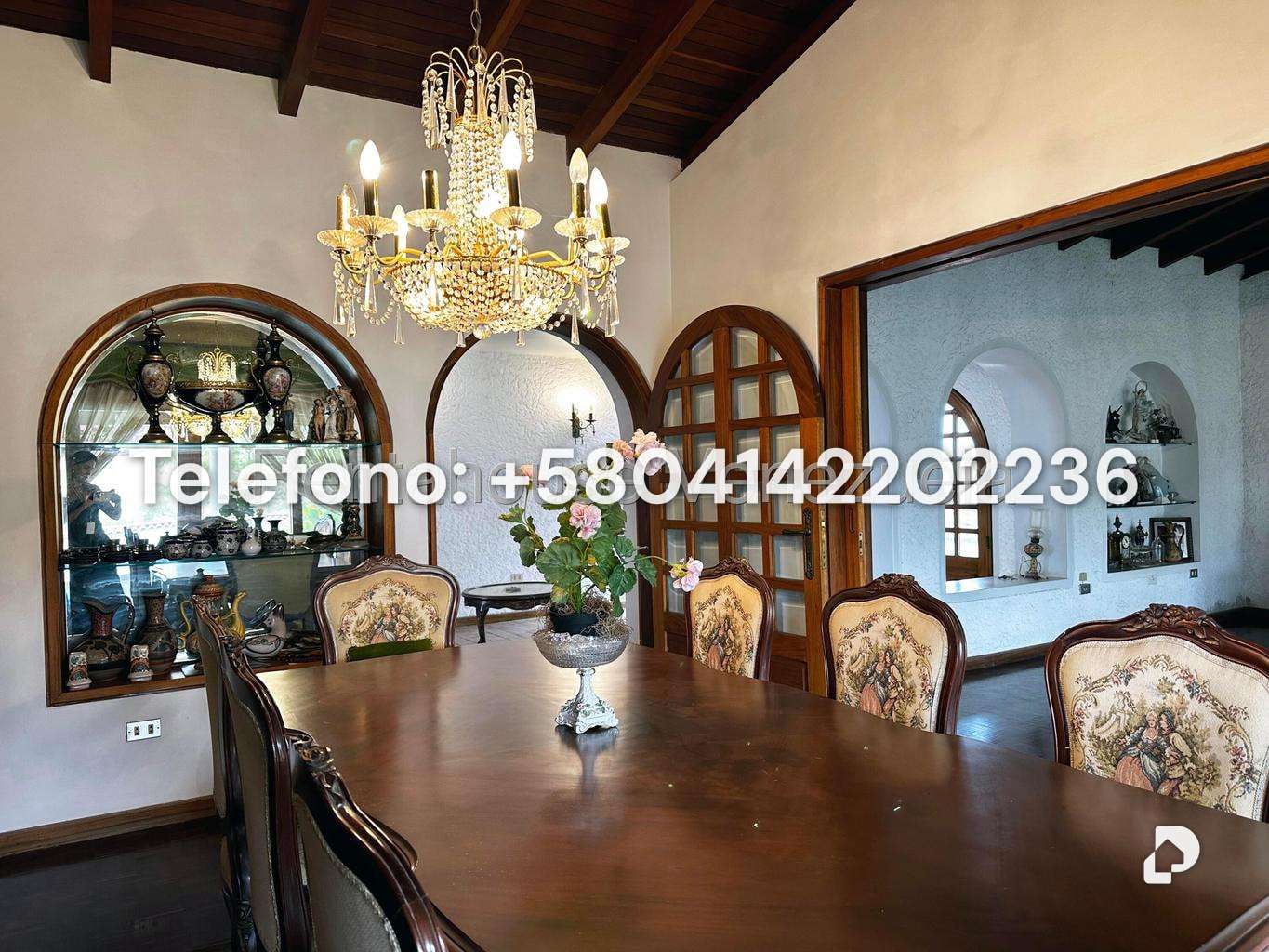House in La Lagunita Country Club, Caracas – 11