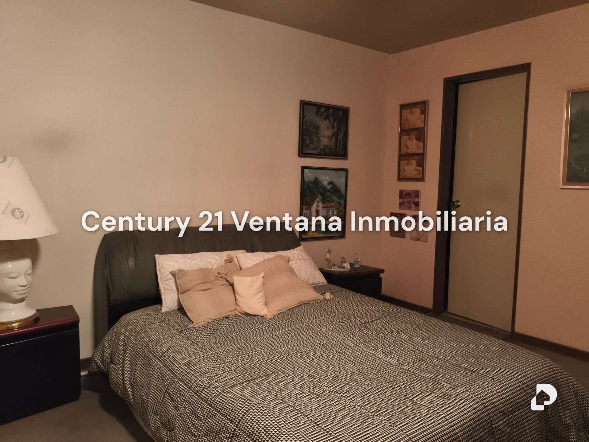 Apartamento en San Bernardino, Caracas – 23