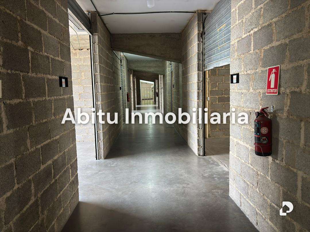 Local comercial en Palo Verde, Caracas – 10
